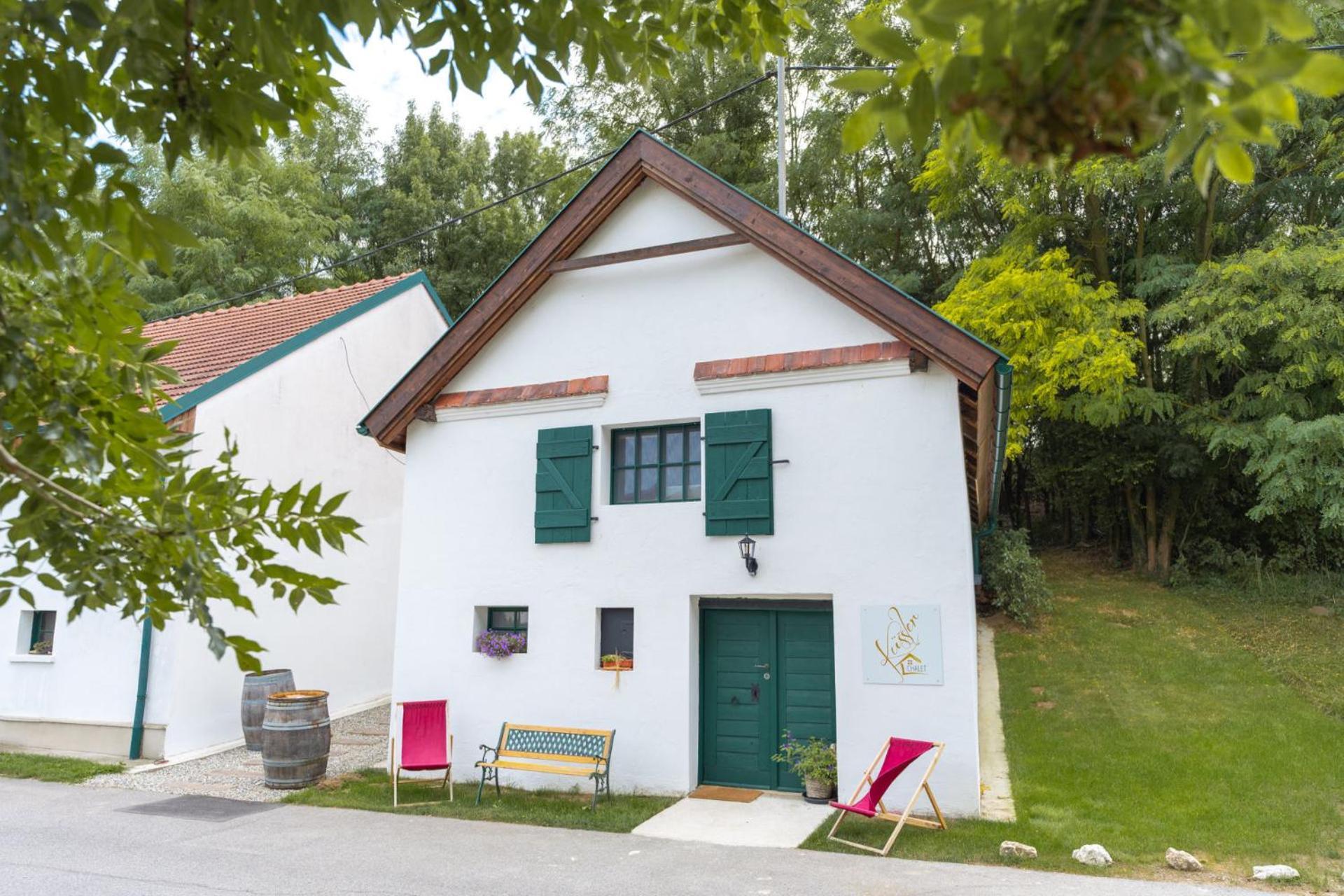 Hotel Winzerhof Küssler - Weinviertel Stillfried Exterior foto